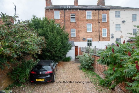 View Full Details for Flat B, 27 Hatton Park Road WellingboroughNorthants