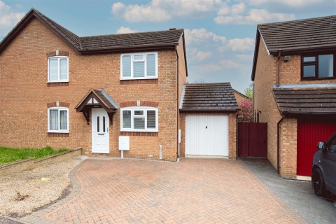 View Full Details for Hatfield Close, Wellingborough