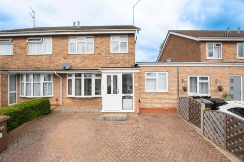 View Full Details for Oakley Drive, Wellingborough