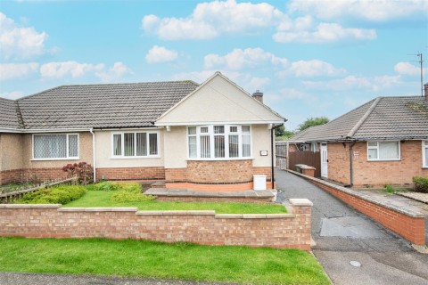 View Full Details for Cedar Way, Wellingborough